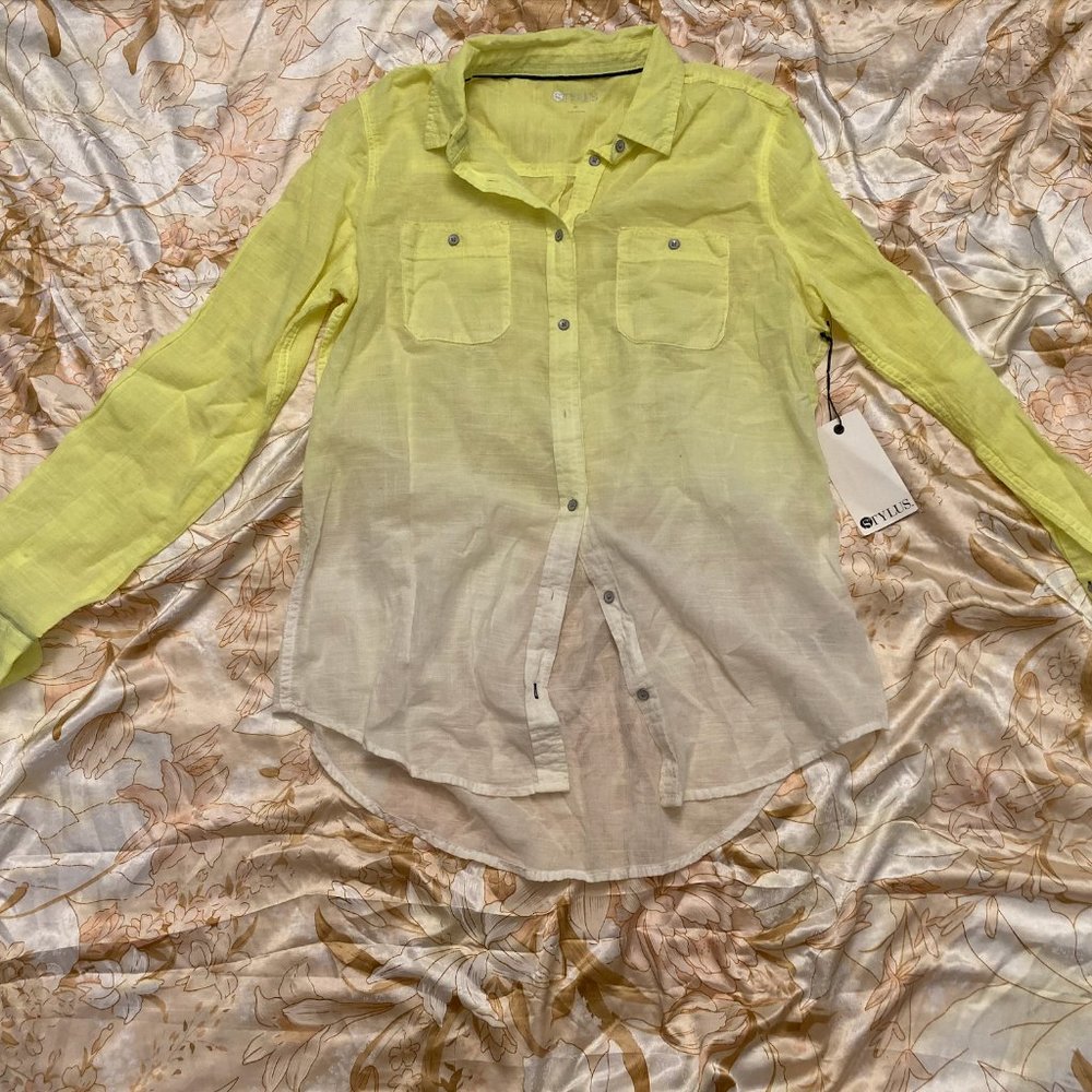 Stylus Medium Bright Yellow to White Gradation Button Up Lightweight Top
